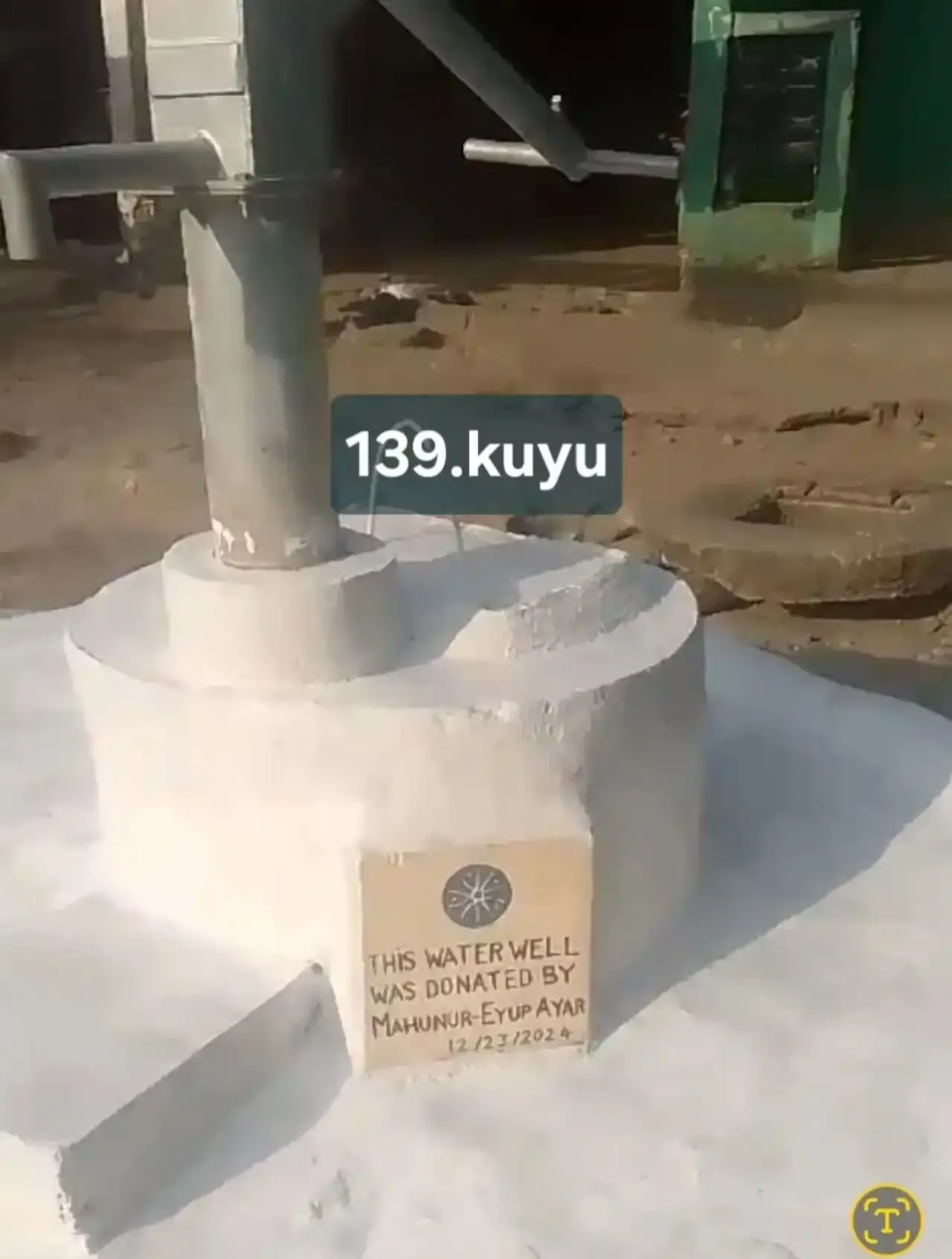 Waterputten 139 - MAHUNUR-EYUP AYAR