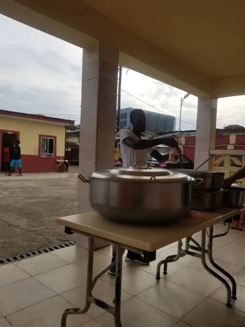 Hot Food Distribution